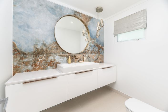 Image No.11-5 Bed Land for sale