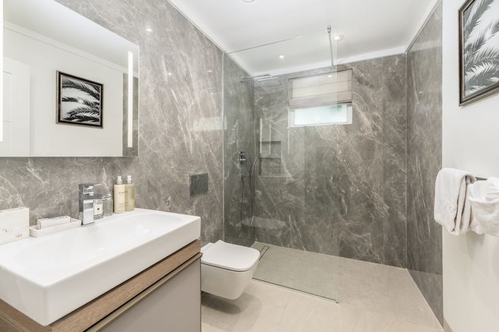 Image No.12-5 Bed Land for sale