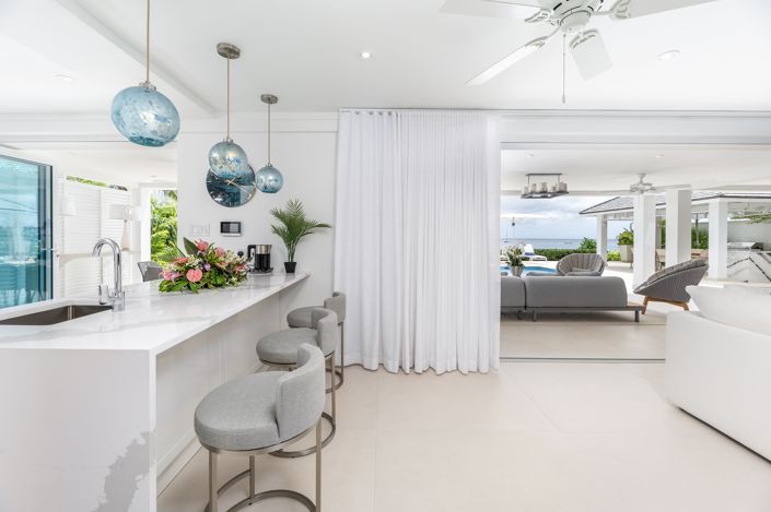 Image No.5-5 Bed Land for sale