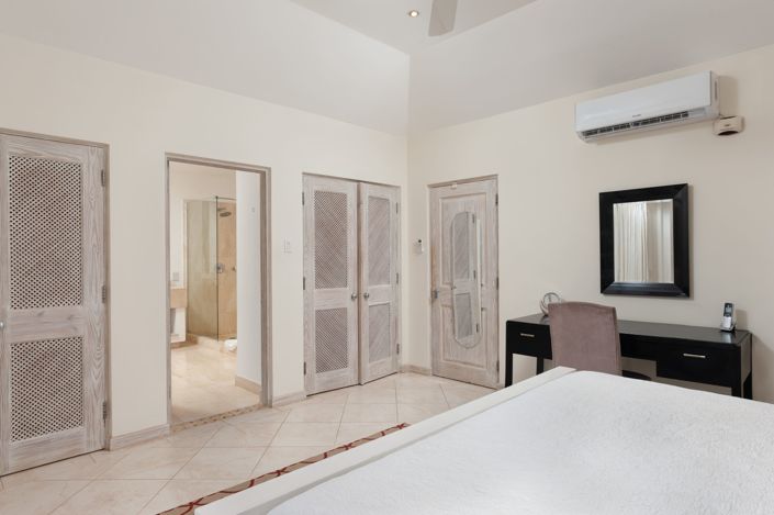 Image No.15-3 Bed Villa for sale