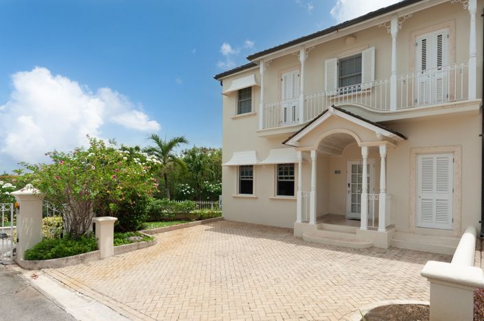 Image No.19-3 Bed Villa for sale