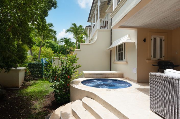 Image No.2-3 Bed Villa for sale