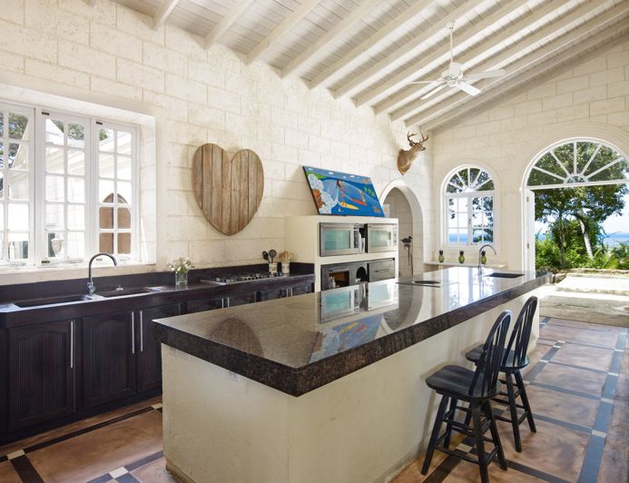 Image No.4-4 Bed Property for sale