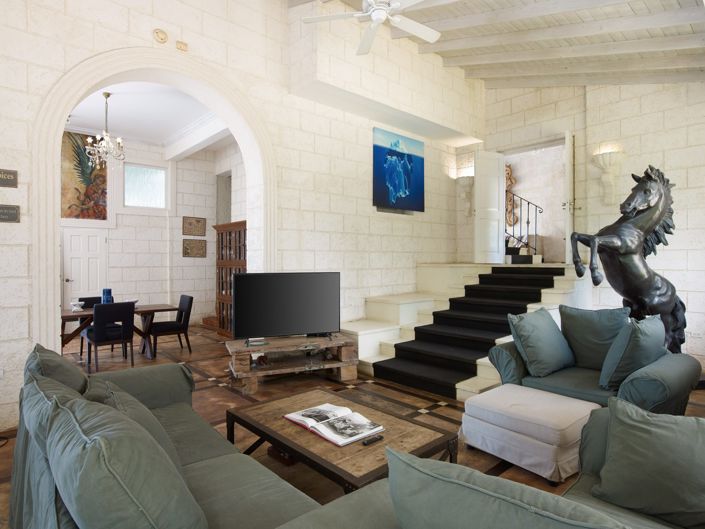 Image No.6-4 Bed Property for sale