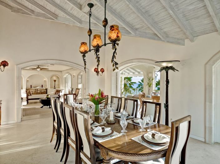 Image No.5-5 Bed Property for sale