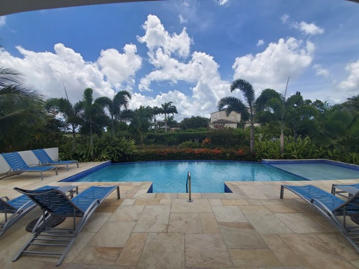 Image No.1-4 Bed Villa for sale