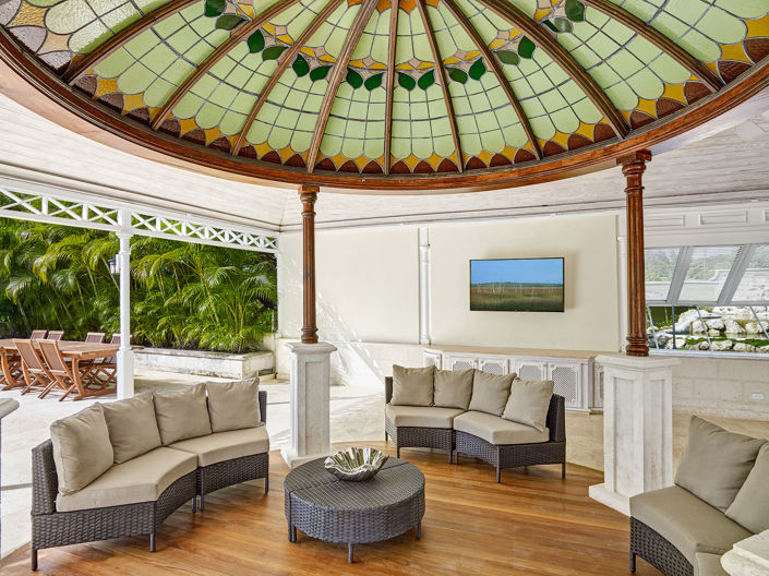 Image No.10-10 Bed Townhouse for sale