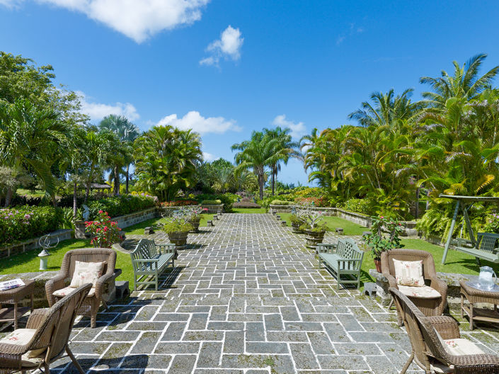 Image No.2-10 Bed Townhouse for sale