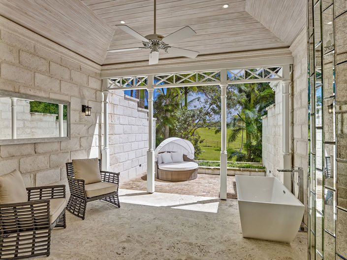 Image No.20-10 Bed Townhouse for sale