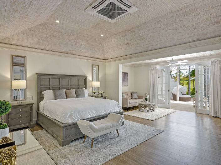 Image No.21-10 Bed Townhouse for sale