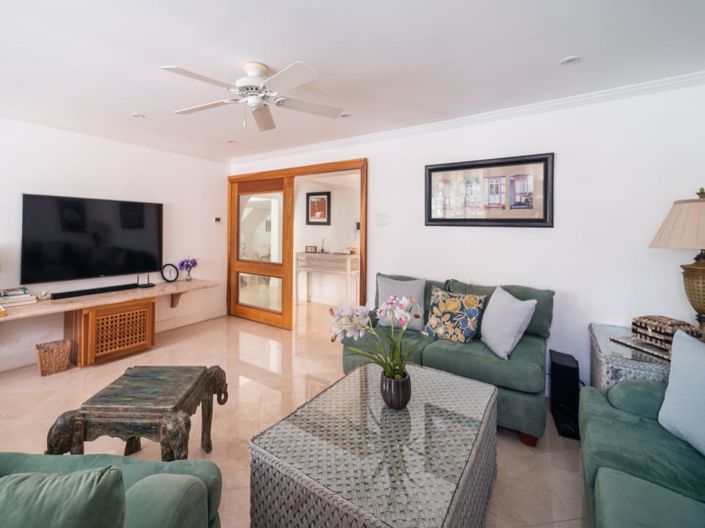 Image No.8-12 Bed Land for sale