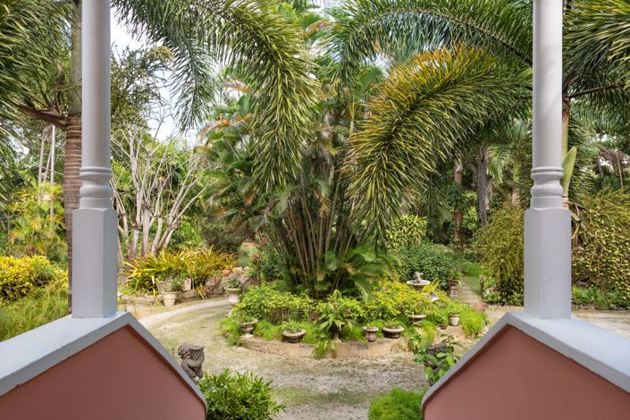 Image No.25-4 Bed Property for sale