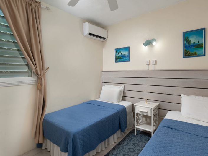 Image No.13-2 Bed Property for sale