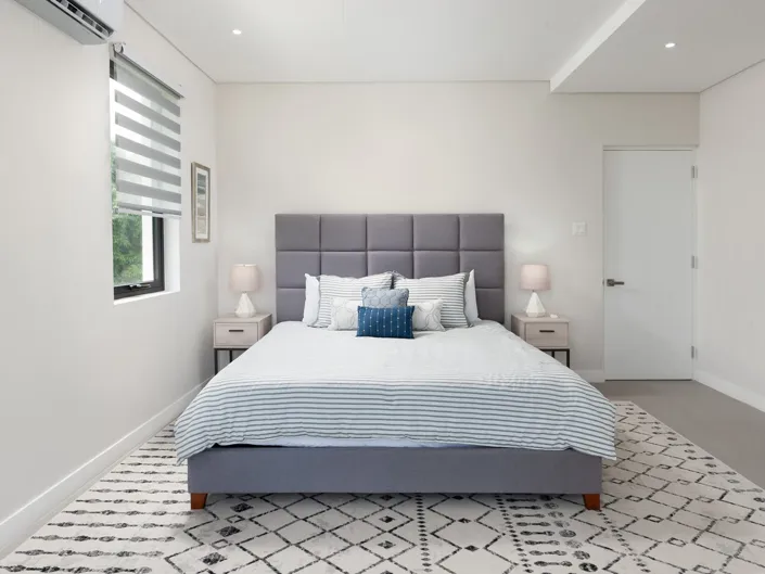 Image No.14-4 Bed Townhouse for sale