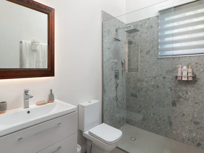 Image No.9-4 Bed Townhouse for sale