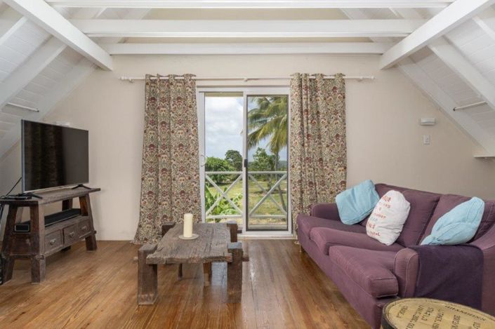 Image No.10-3 Bed Property for sale