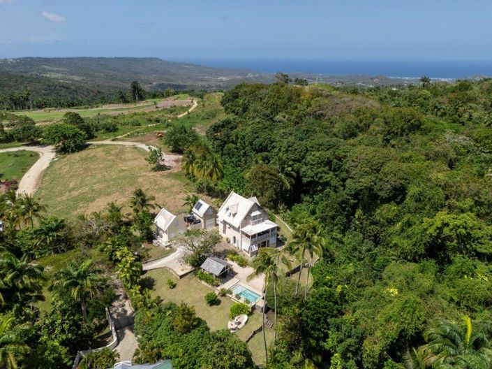 Image No.15-3 Bed Property for sale