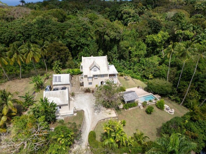 Image No.17-3 Bed Property for sale