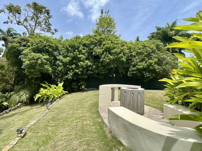 Image No.23-3 Bed Property for sale