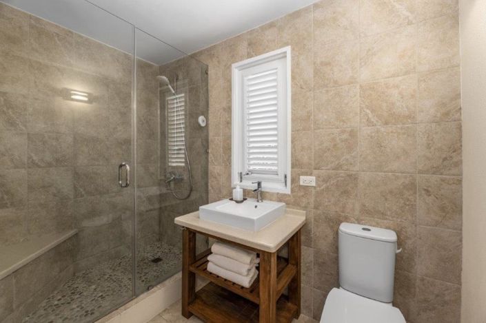 Image No.5-3 Bed Property for sale