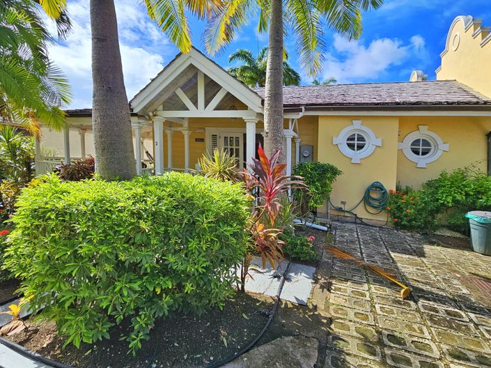 Image No.14-2 Bed Property for sale