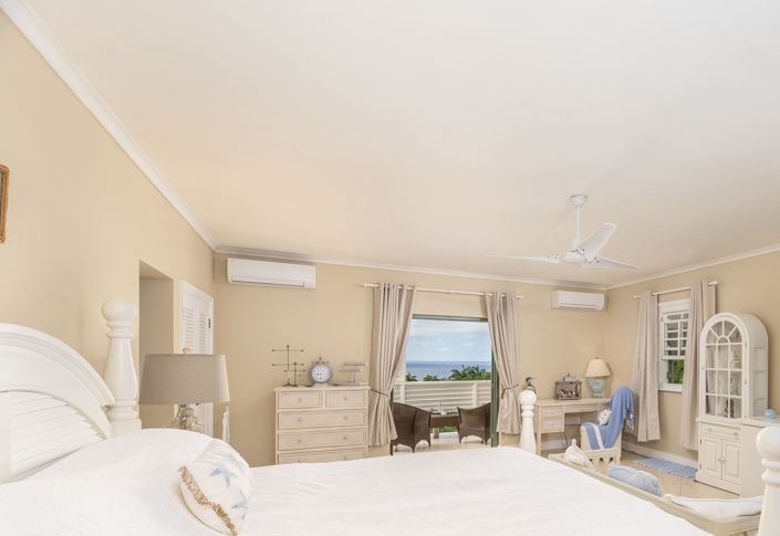 Image No.9-4 Bed Villa for sale