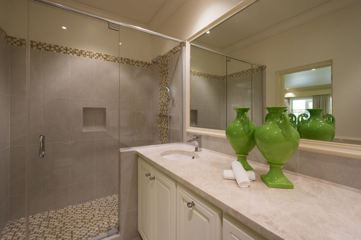 Image No.13-5 Bed Apartment for sale