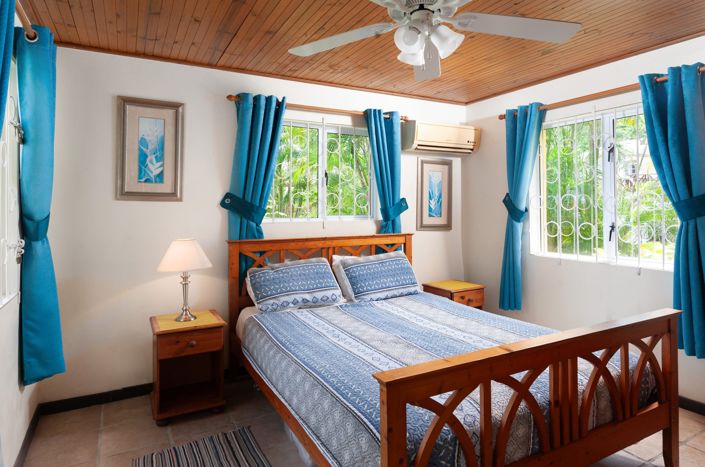 Image No.6-3 Bed Property for sale