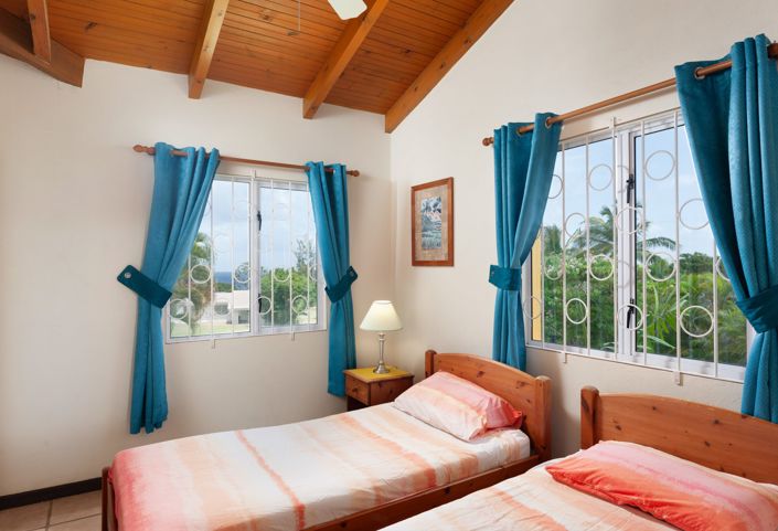 Image No.9-3 Bed Property for sale