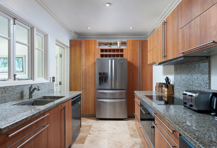 Image No.16-4 Bed Property for sale