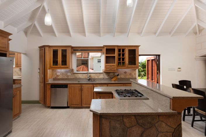 Image No.18-6 Bed Villa for sale