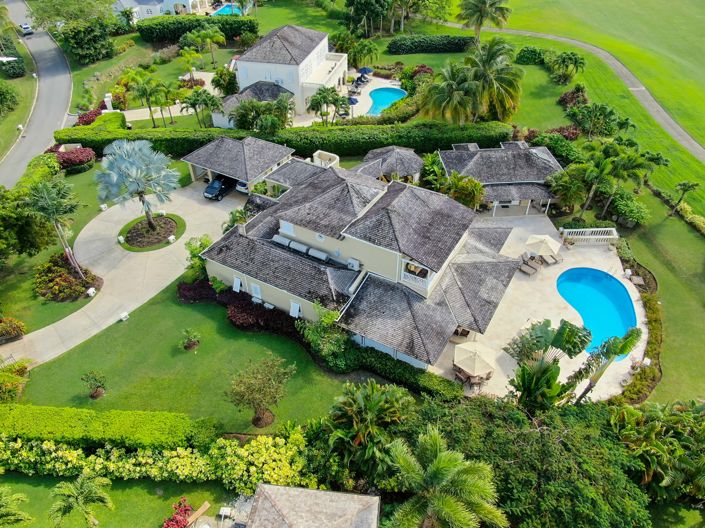 Image No.31-6 Bed Property for sale