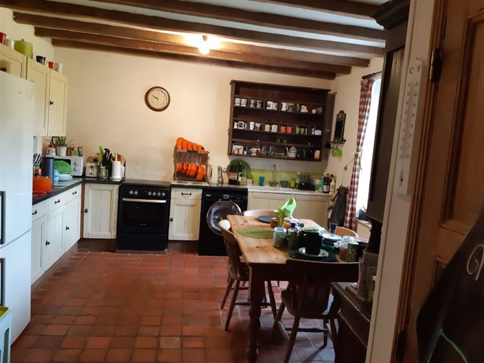 Image No.9-5 Bed House for sale