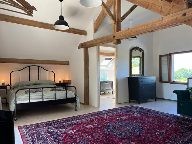 Image No.9-10 Bed Property for sale