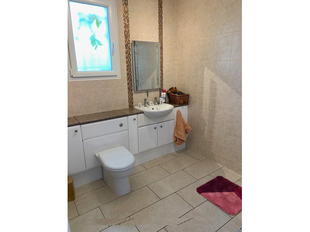 Image No.15-4 Bed Bungalow for sale