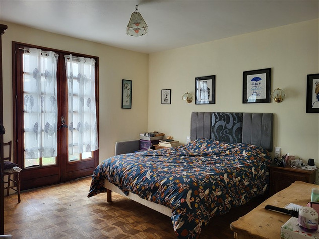 Image No.11-4 Bed House for sale