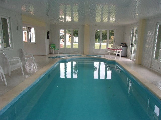 Image No.2-6 Bed Property for sale