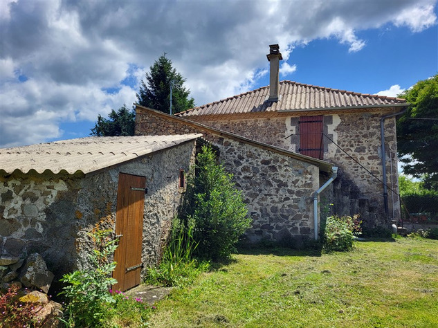 Image No.10-3 Bed House for sale