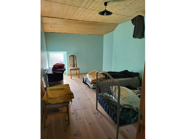 Image No.17-3 Bed House for sale