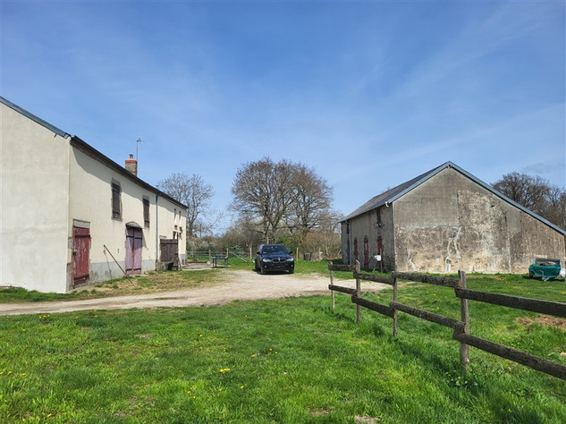 Image No.2-3 Bed House for sale