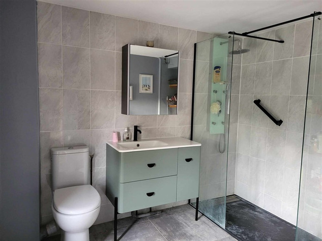 Image No.15-5 Bed House for sale