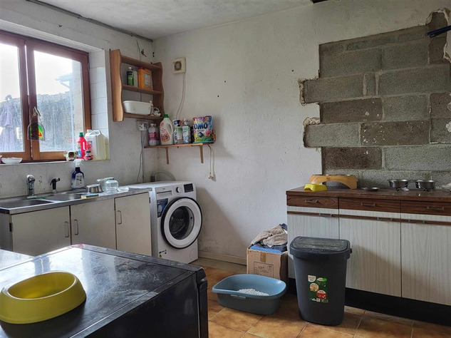 Image No.10-5 Bed House for sale