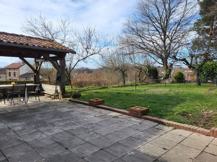 Image No.10-5 Bed House for sale