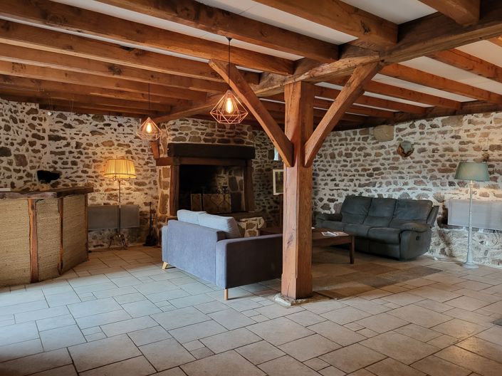 Image No.12-5 Bed House for sale