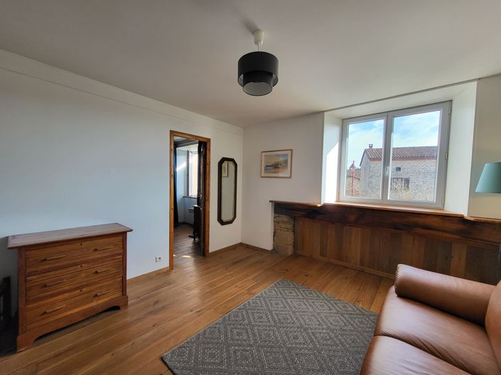 Image No.22-5 Bed House for sale