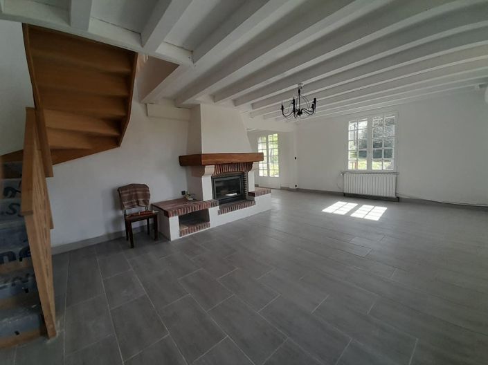 Image No.3-Propriété de 3 chambres à vendre à Darnac