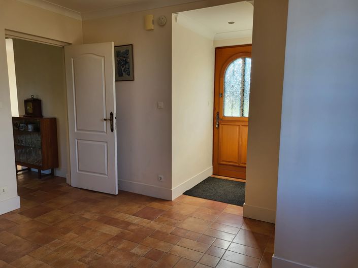 Image No.5-3 Bed House for sale