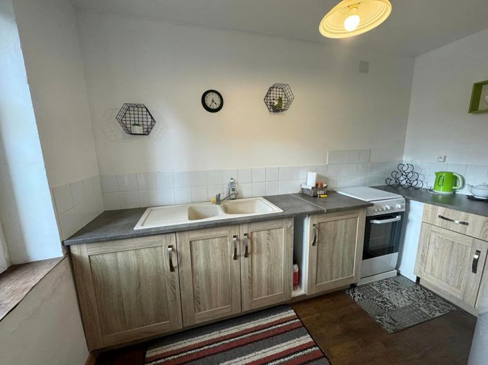 Image No.35-7 Bed House for sale