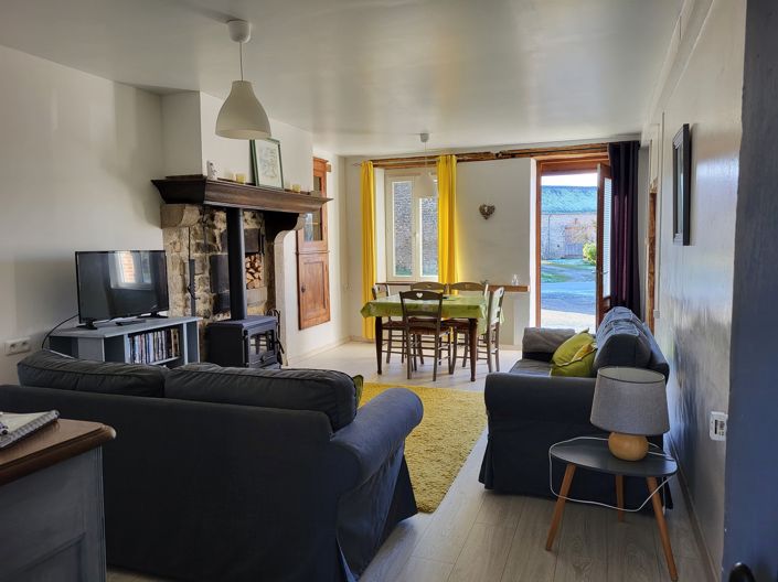 Image No.33-7 Bed House for sale