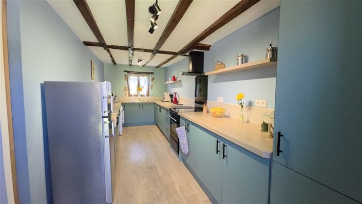 Image No.23-5 Bed House for sale